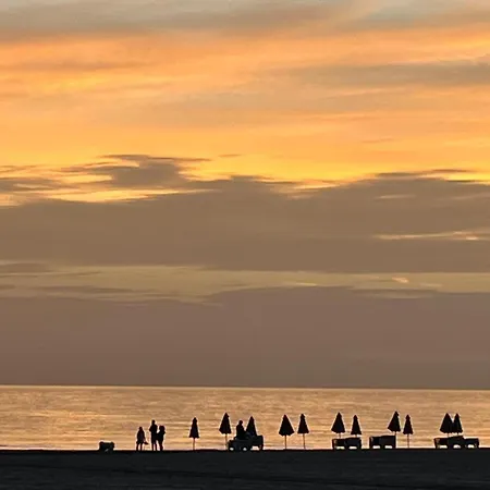Bacarola Playa de Gandia